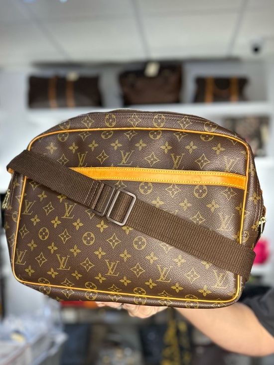 Louis Vuitton Handbags - LV MONOGRAM  CAMERA BAG